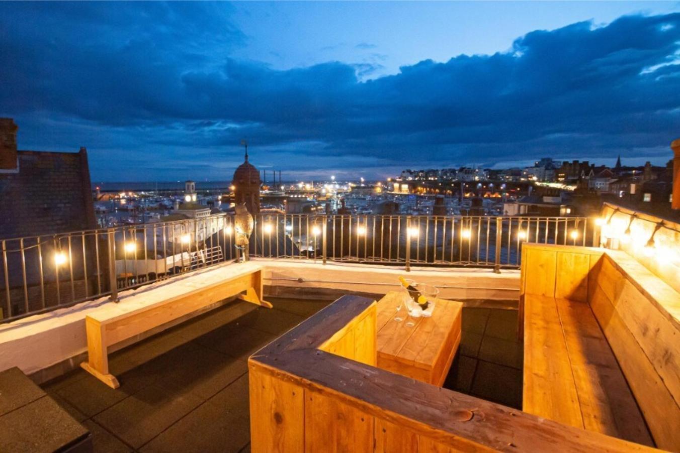 램즈게이트 Harbourside Roof Terrace & Sea Views By Adliv 빌라 외부 사진